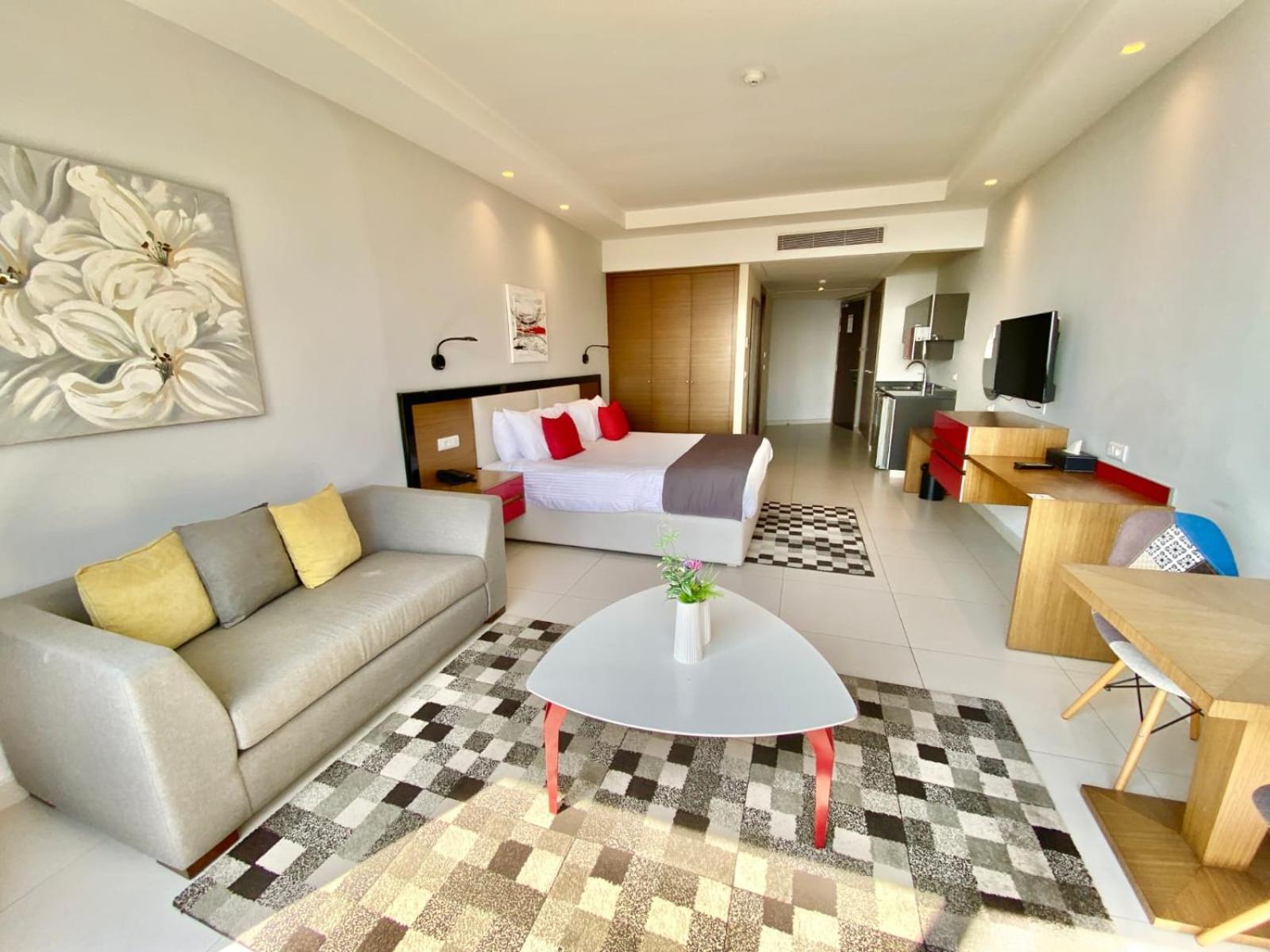 The Ray Hotel And Studios Бейрут Экстерьер фото